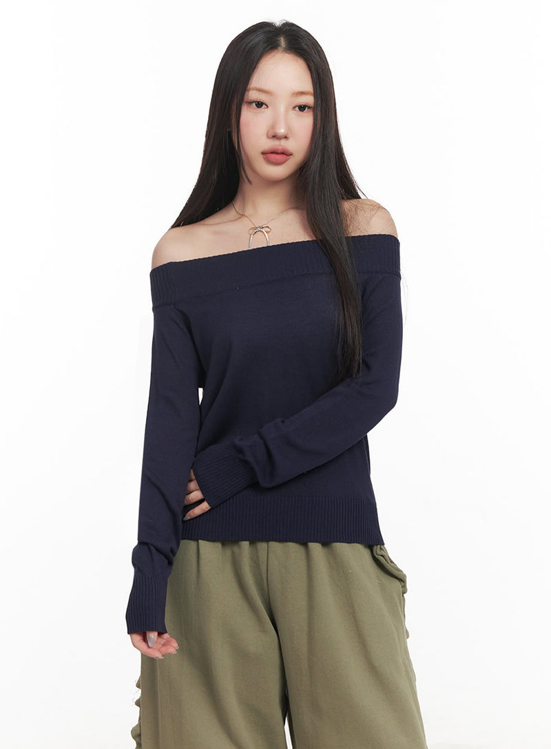 Essential Off-Shoulder Long-Sleeve Top IM525