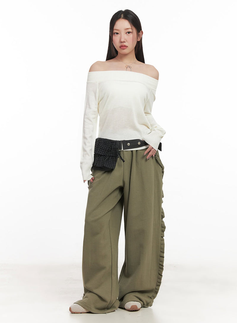 Essential Off-Shoulder Long-Sleeve Top IM525