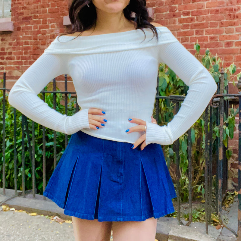 OFF-SHOULDER KNIT SWEATER TOP