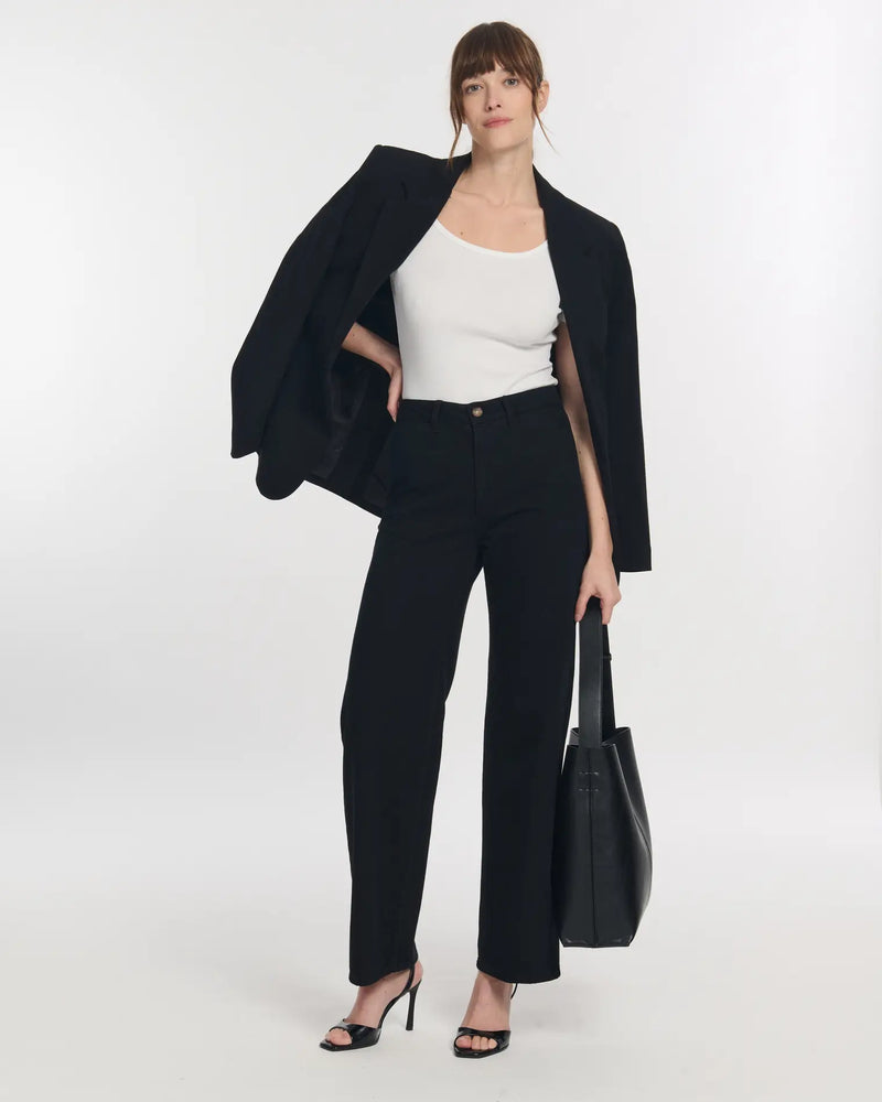 Large jet swann black