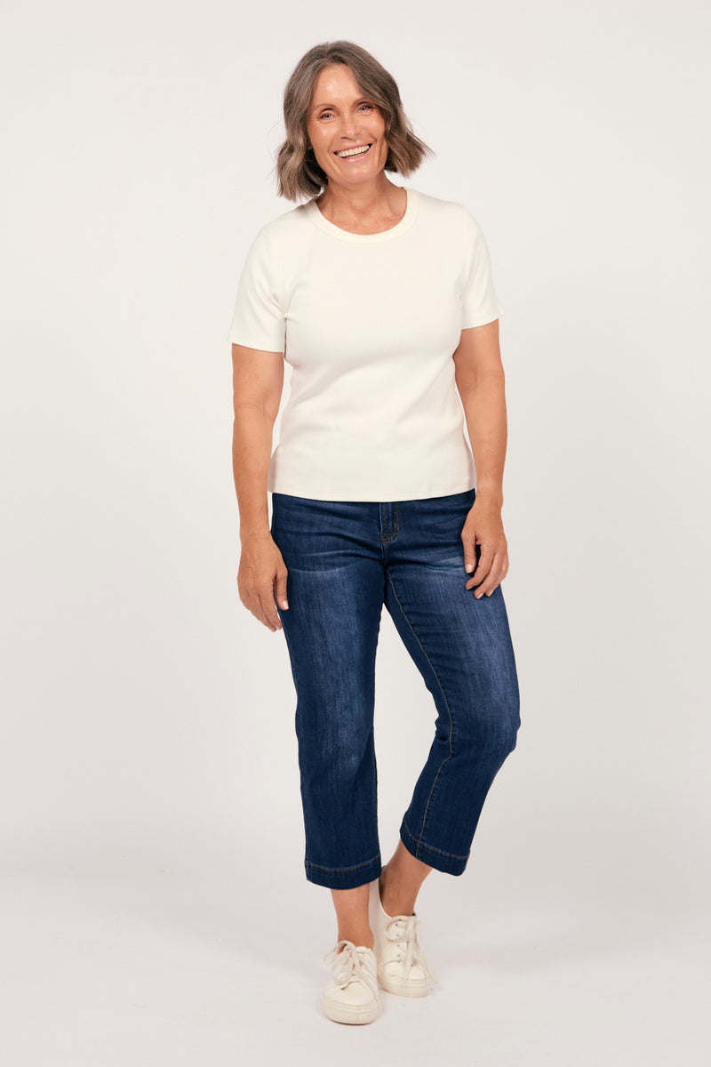 Adrift Denim Cropped Straight Leg Jeans in Dark Wash