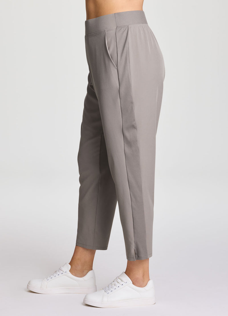 Plus Everyday Ribbed Ankle Pant