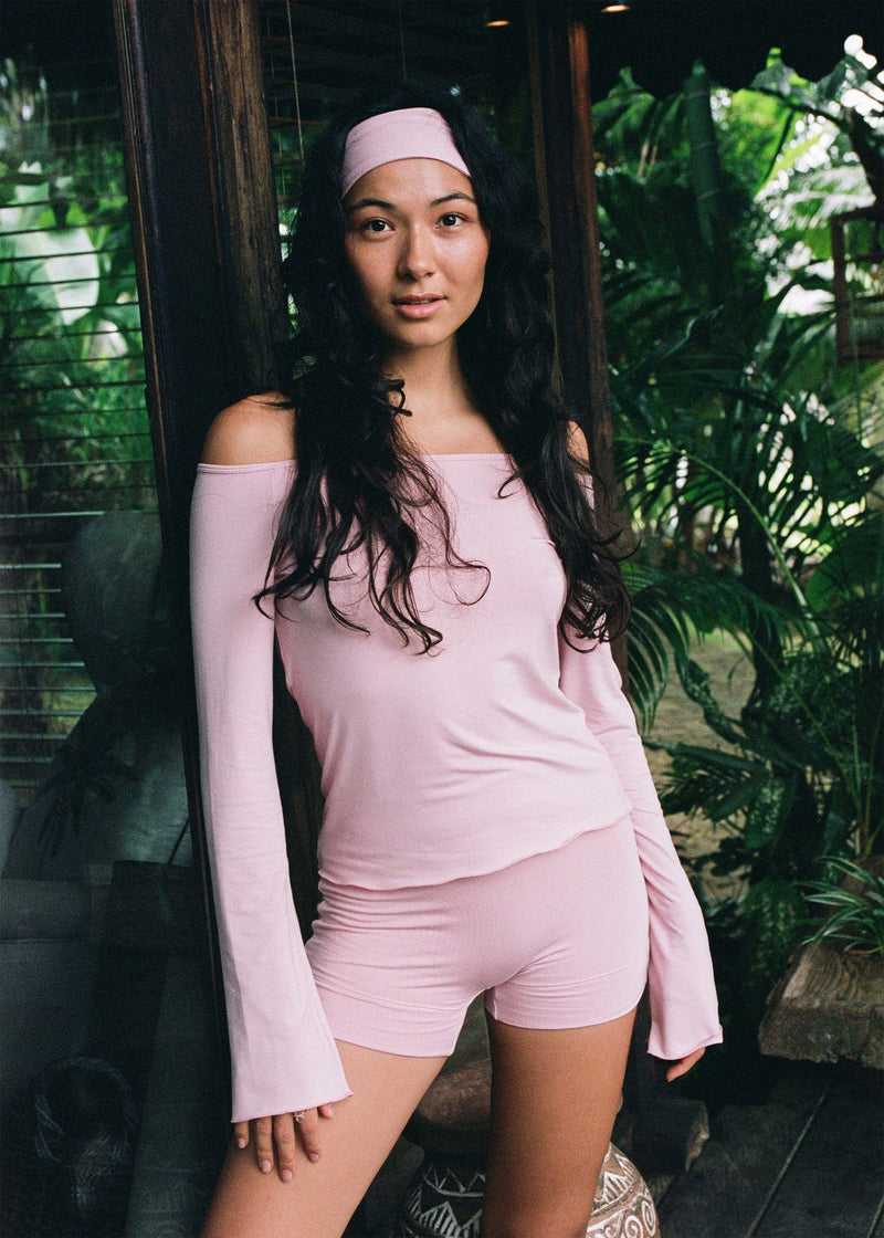 Bella Shorts Lotus