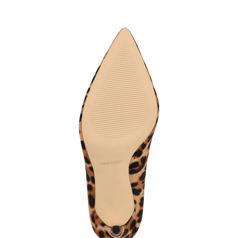 Fresh Pointy Toe Pumps