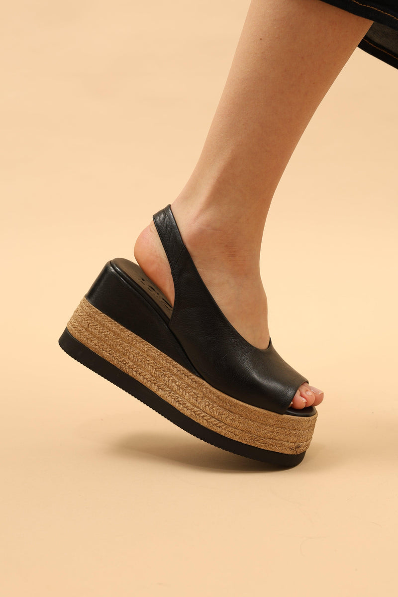Agnesa Black