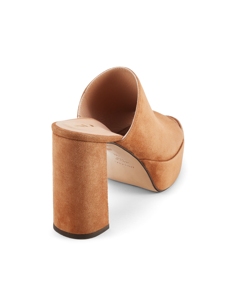 Ceci: Toffee Suede