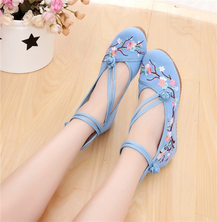 Tiera Oriental Embroidery Criss Cross Maryjanes Wedges Covered Toes Shoes (Cream, Blue)