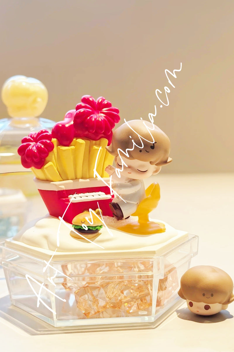 Popmart × KFC MINI ME Starry Wish Guardians Series - MINI ME 星愿守护者系列
