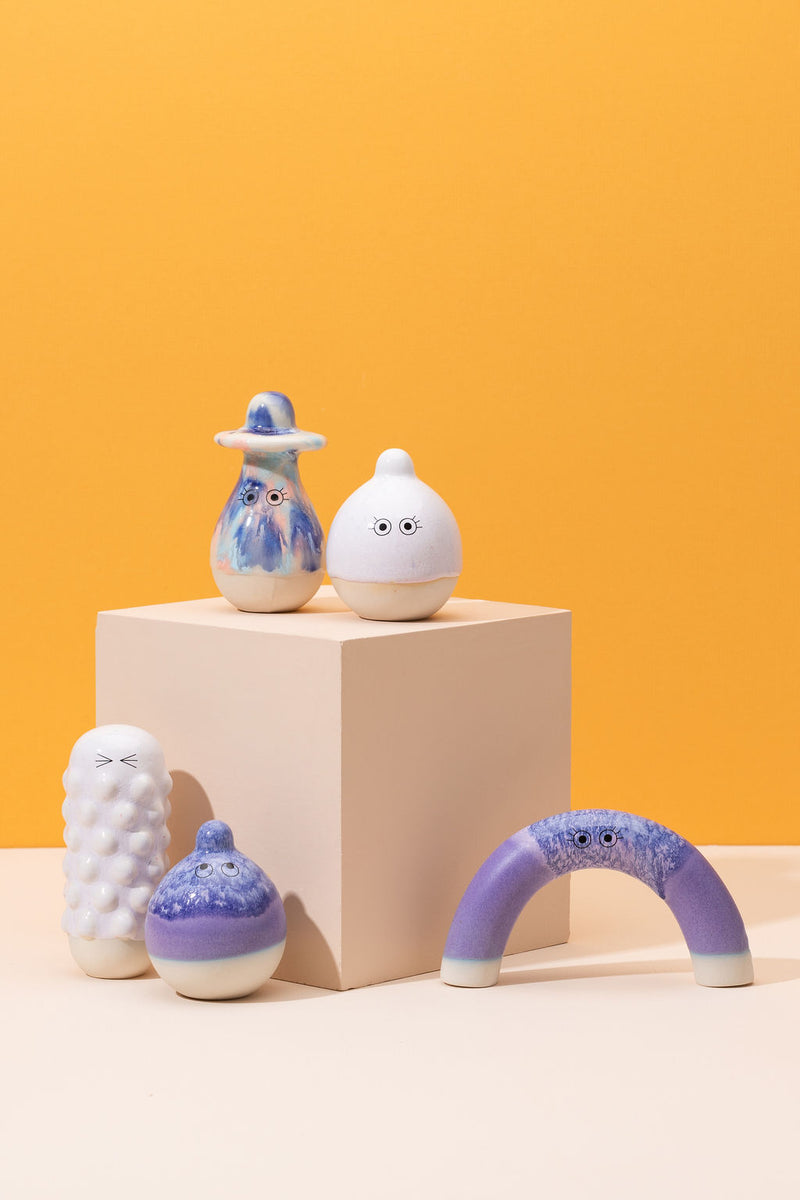 Familia Figurines (No. 15-19)