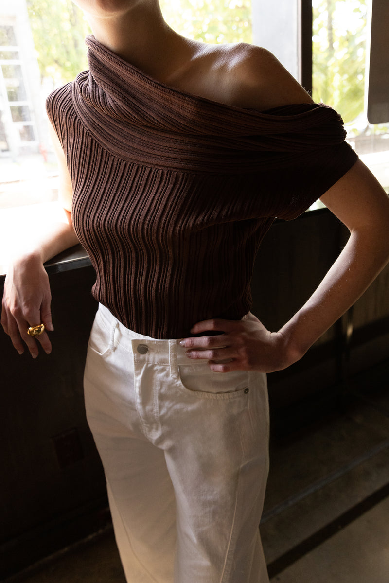 SLOUCHY SHORT SLEEVE OFF THE SHOULDER KNIT SWEATER