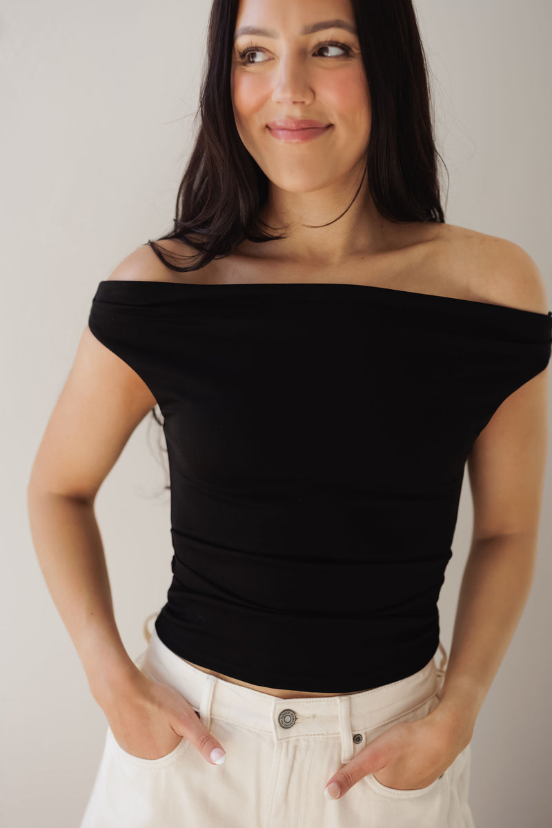 Lucca Off-Shoulder Top-Black