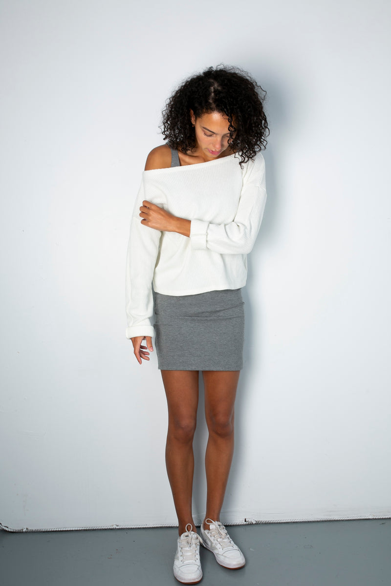 Sweater off the shoulder