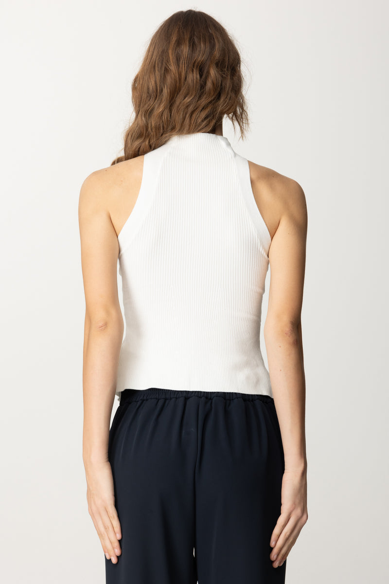 Top with Cut-out at the Waist