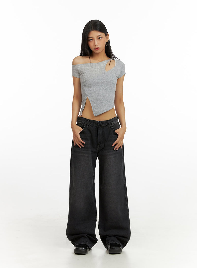 Unbalanced Cut Out Crop Top IU412