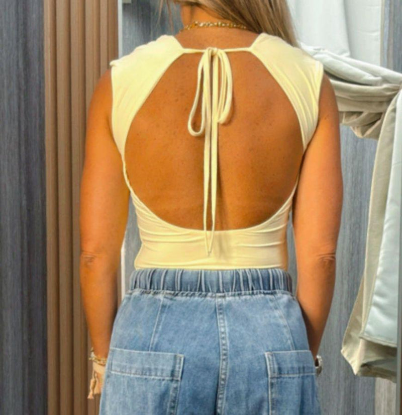 8812 Backless top