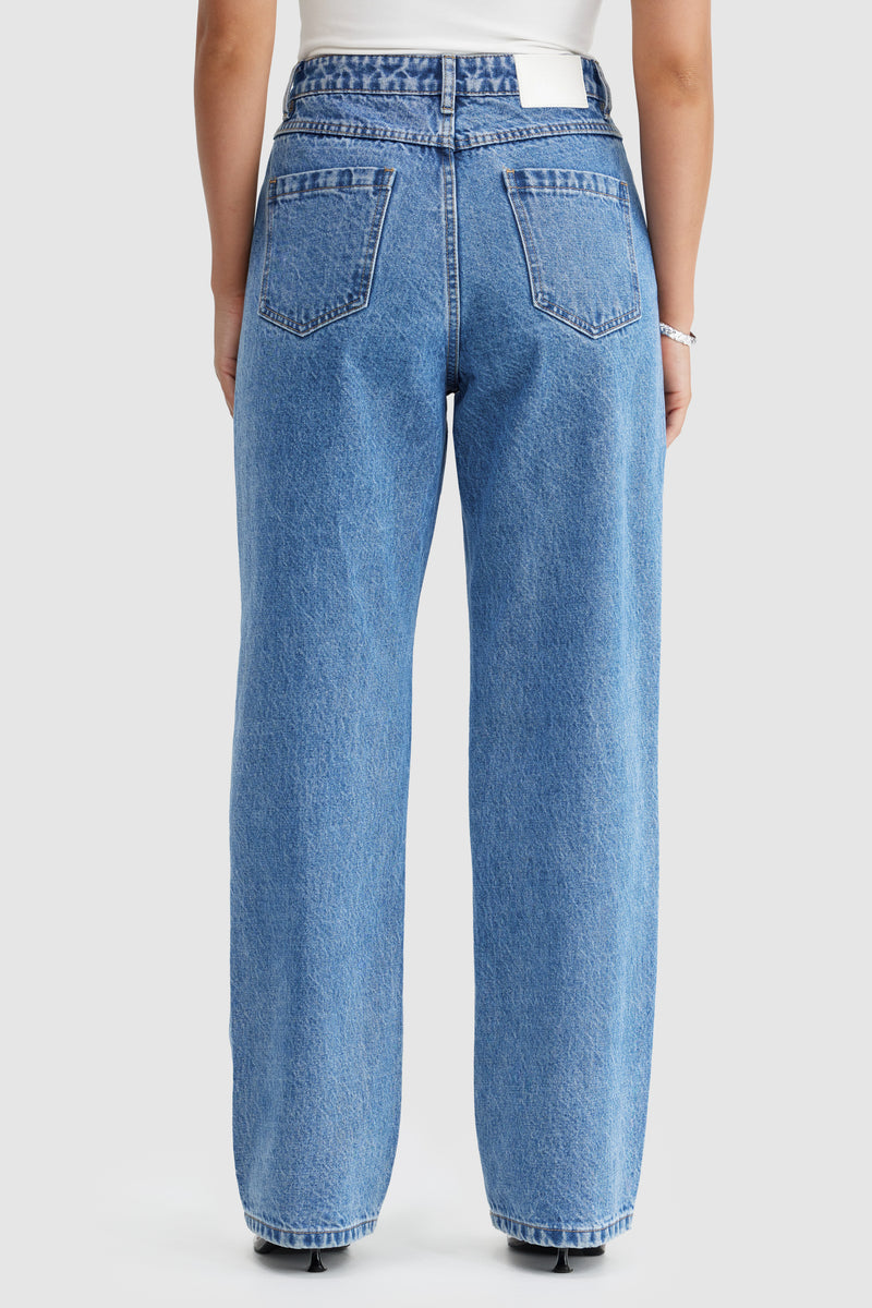 Willow Denim Straight Leg Jean Mid Blue