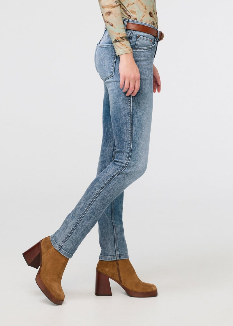 Performance Denim Mid Rise Slim Straight - Beach Blue