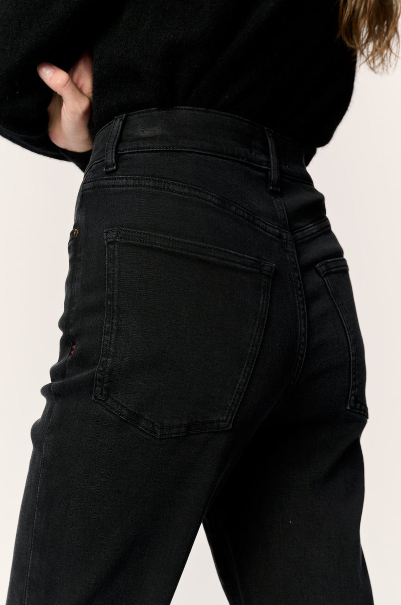 Warp + Weft ASE Stretch Straight Denim In Jet Black