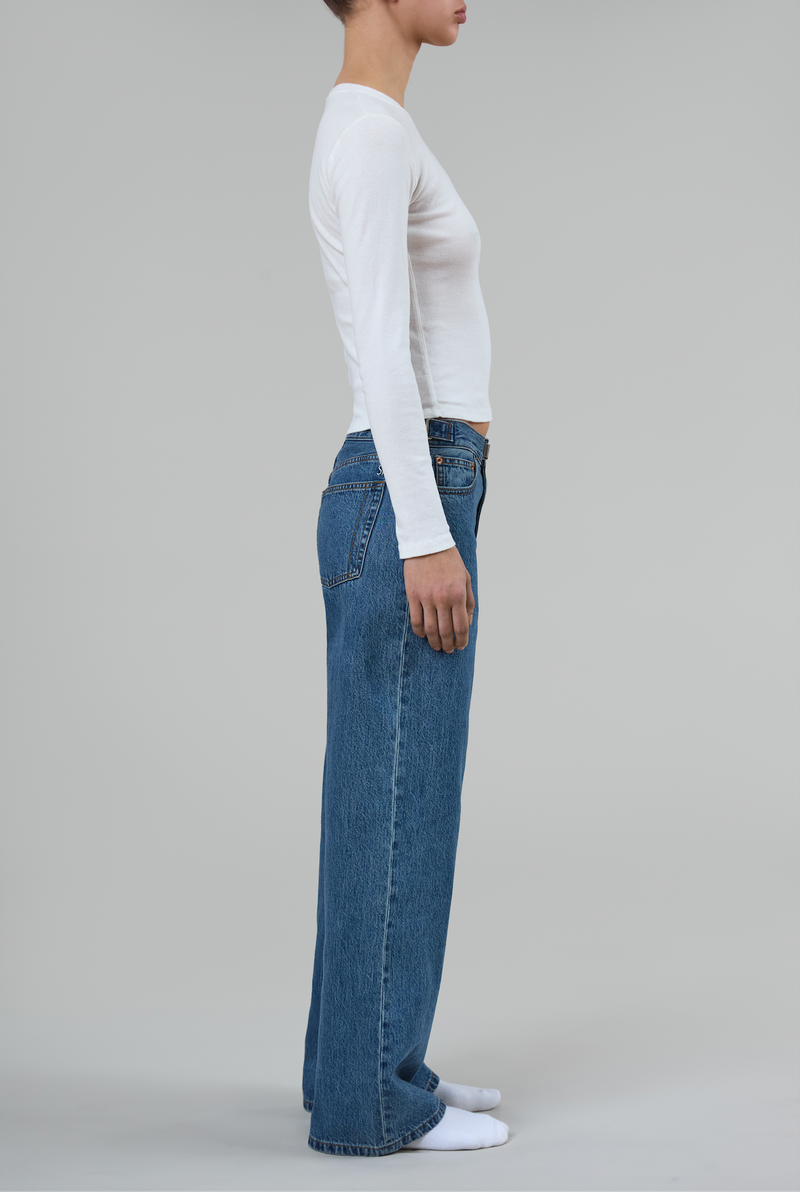 Buckle in Classic Blue