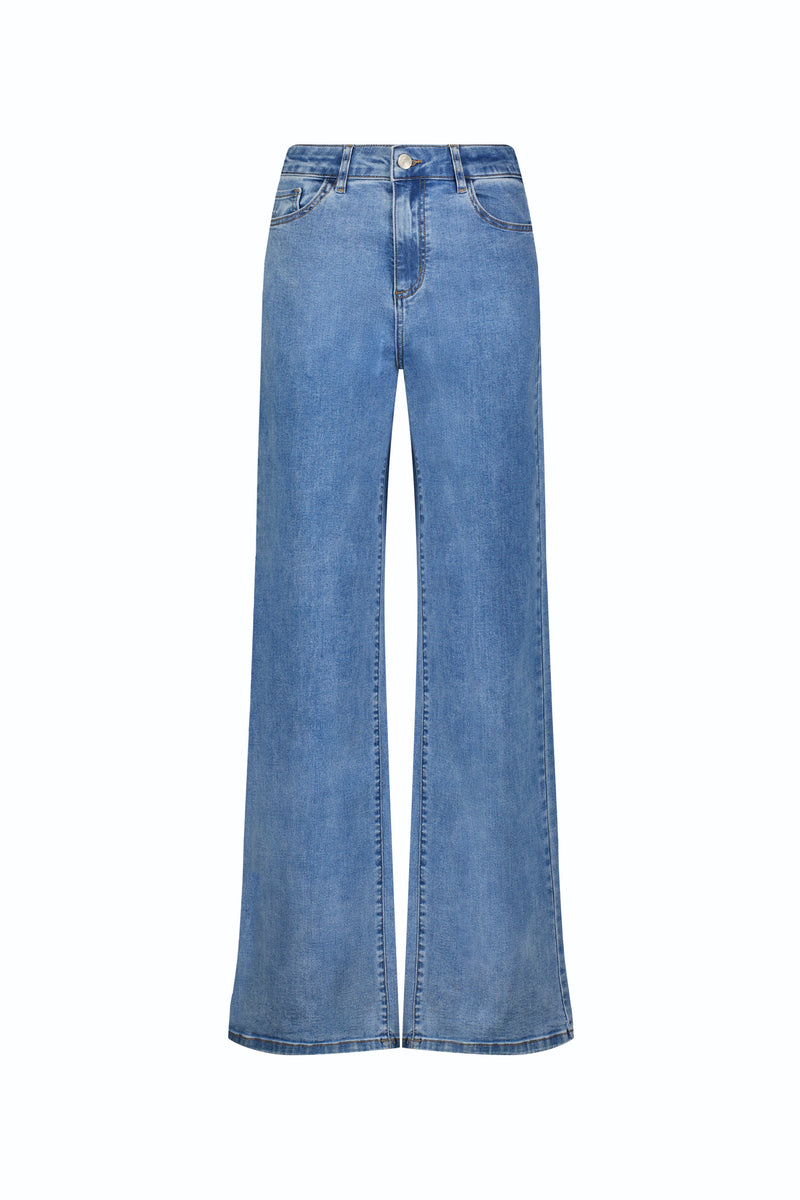 Dahlia High Rise Relaxed Jean - Medium Blue