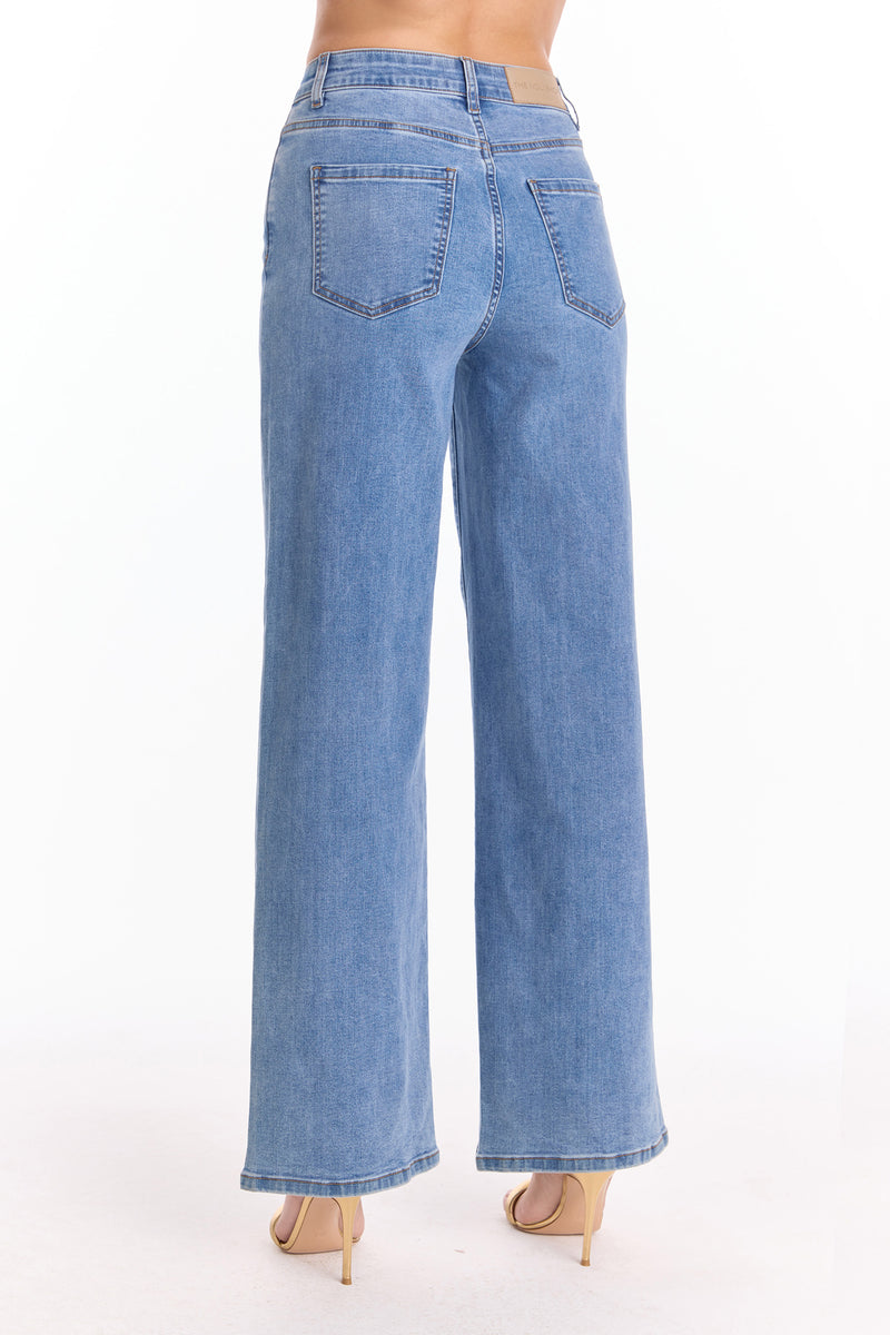 Dahlia High Rise Relaxed Jean - Medium Blue