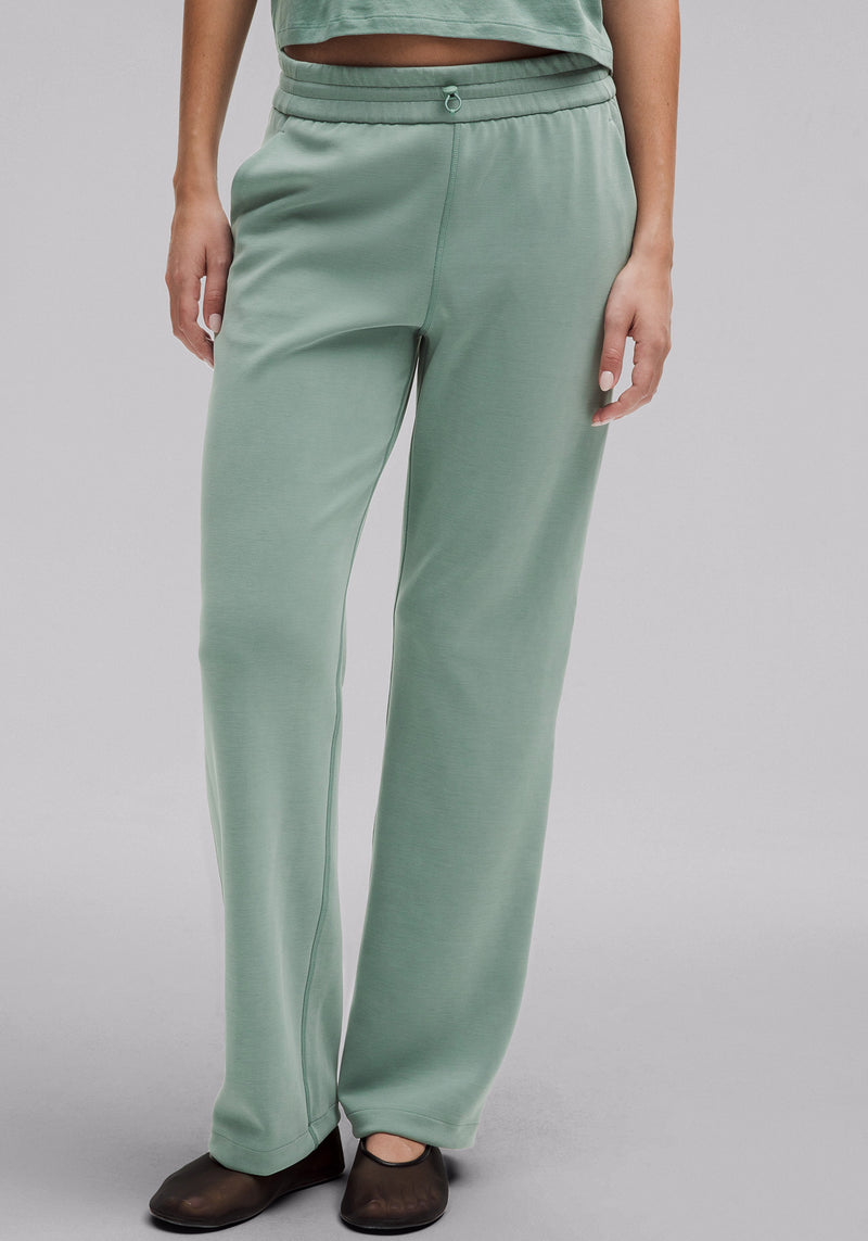 Softstreme High-Rise Pant
