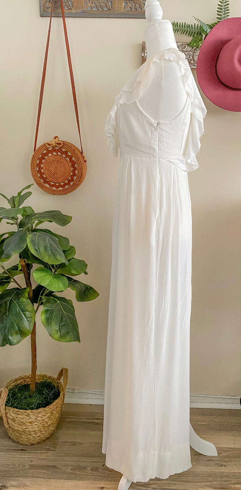 Dîner en Blanc Jumpsuit