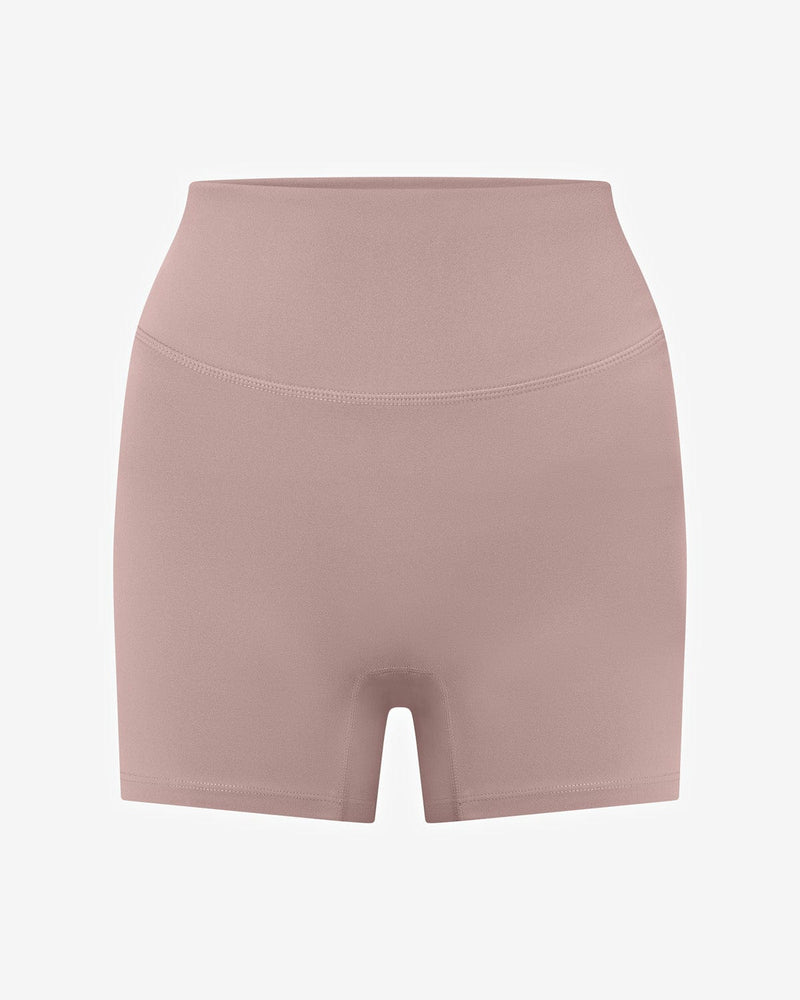 Form Invisible Scrunch Shorts 4