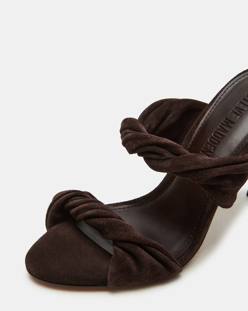 TROPHY BROWN SUEDE