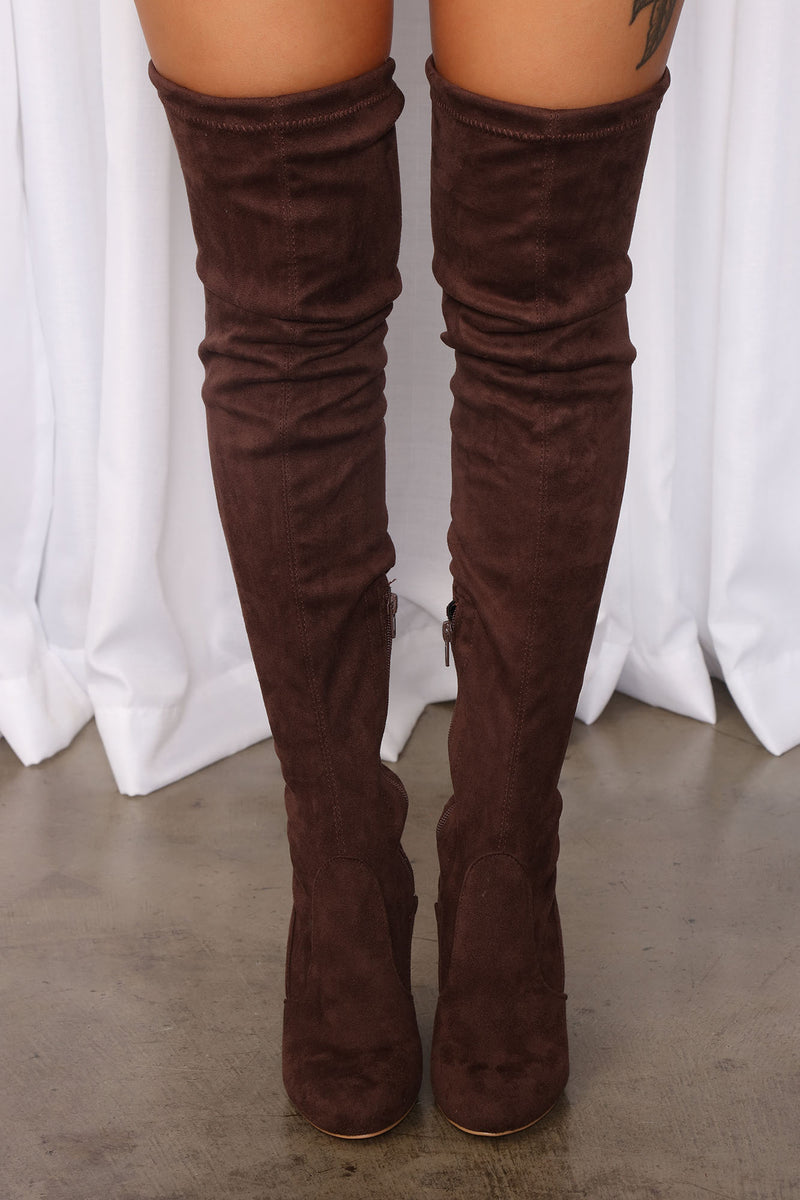 Pretty In Thigh High Boots - Chocolate
