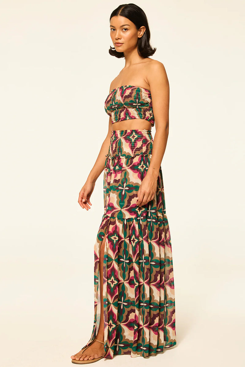Misa Los Angeles Roksana Bandeau