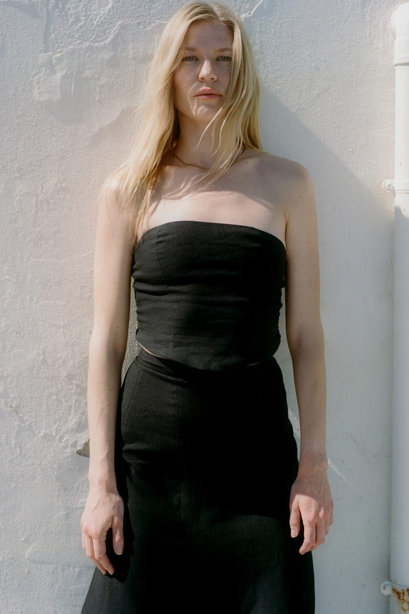 The Pippa Cropped Bandeau Bustier Top in black