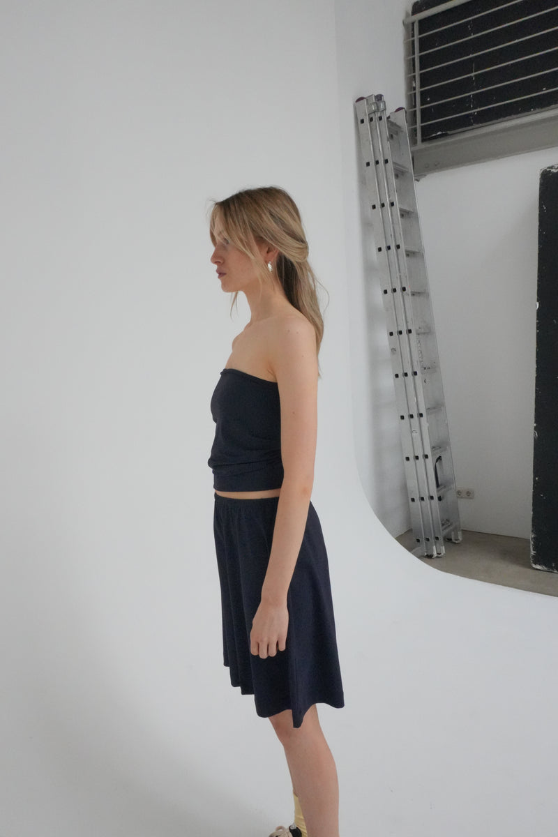STRAPLESS BANDEAU BY REYÈM