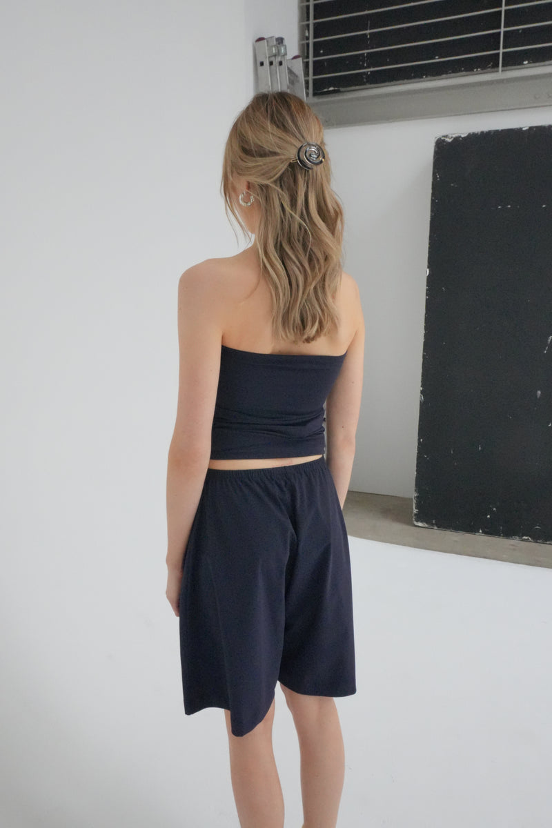 STRAPLESS BANDEAU BY REYÈM