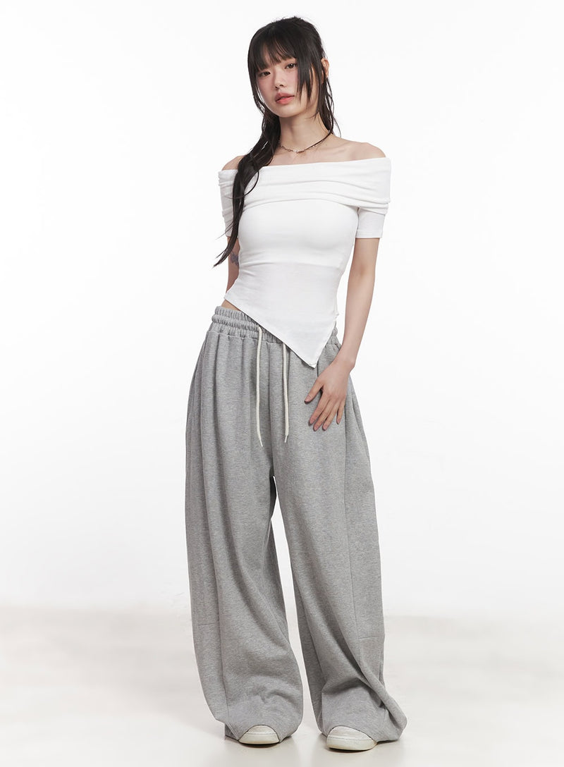 Off-Shoulder Asymmetric Crop Top CY521