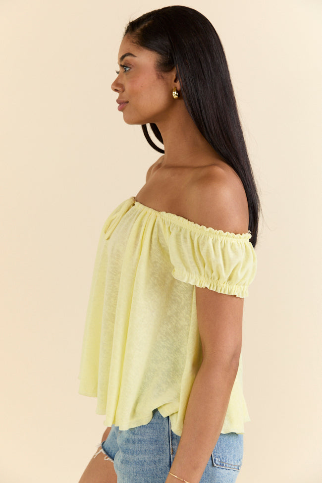 Minimal Essence Yellow Off To Shoulder Knit Top