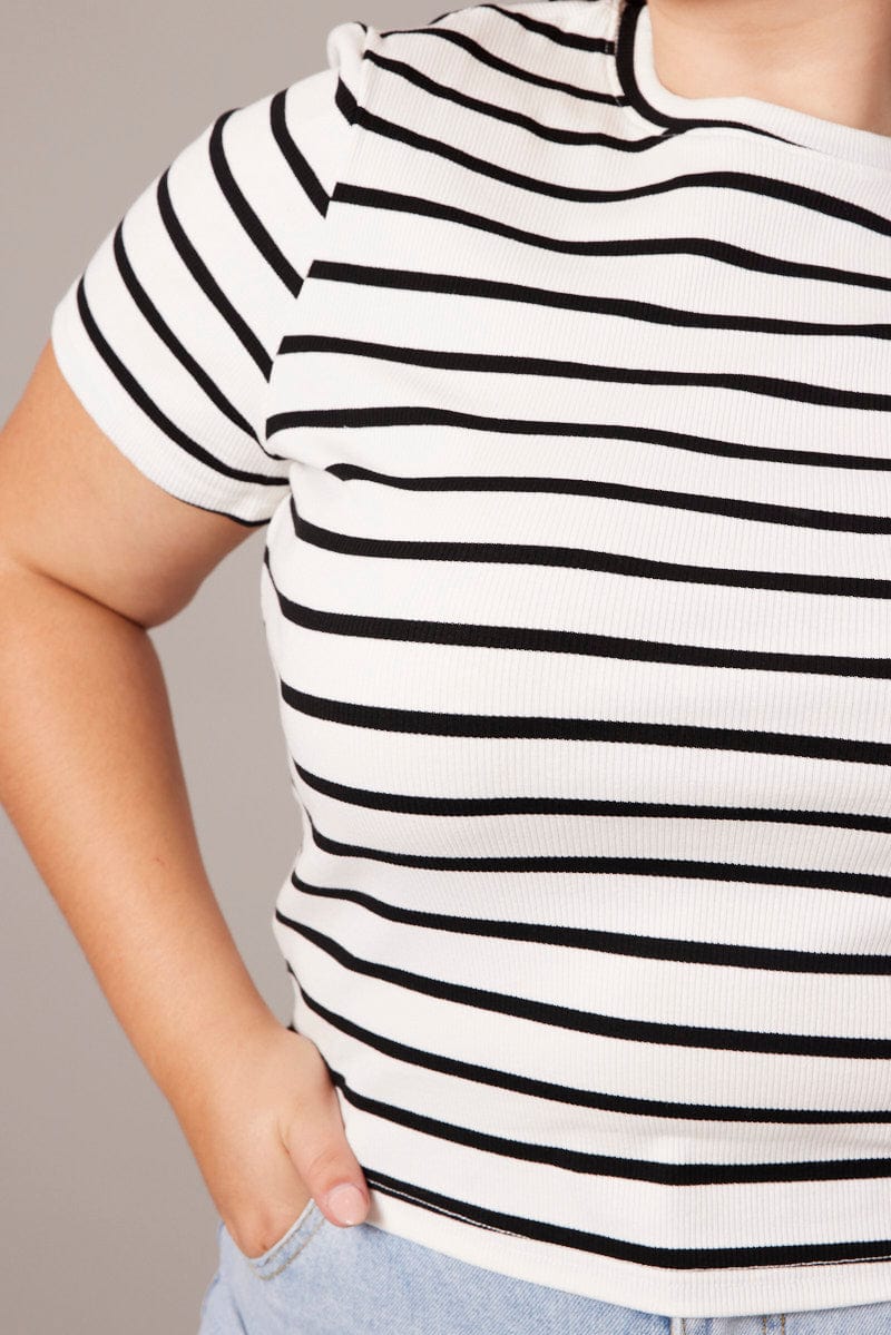 White Stripe T-shirt Short Sleeve Crew Neck