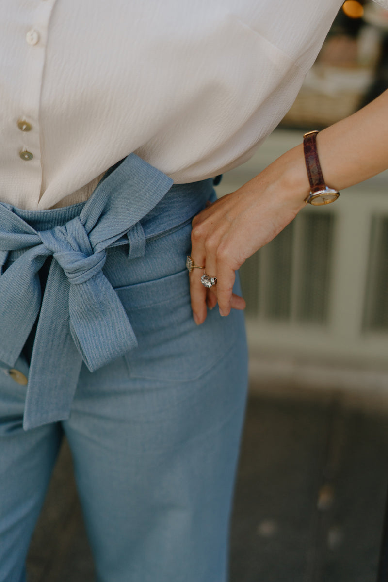 Jean 7/8 femme taille haute Mitya – Denim bleu ciel écoresponsable, fabriqué en France
