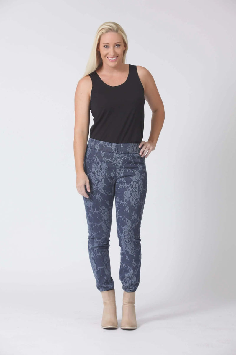 W04B2093 Lace Printed Stretch Denim Easy Fit Jeans