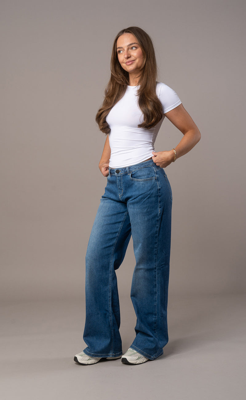 Womens Baggy Low Waisted Fitjeans - Stonewashed Blue