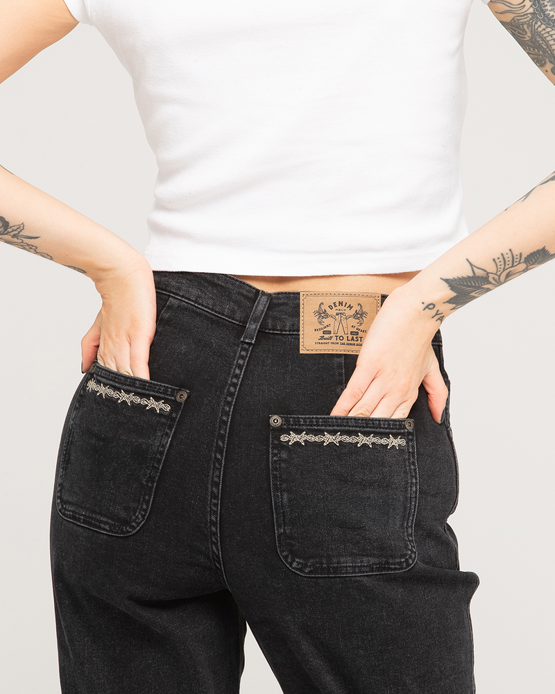 Jett Kickflare Jean - Washed Black