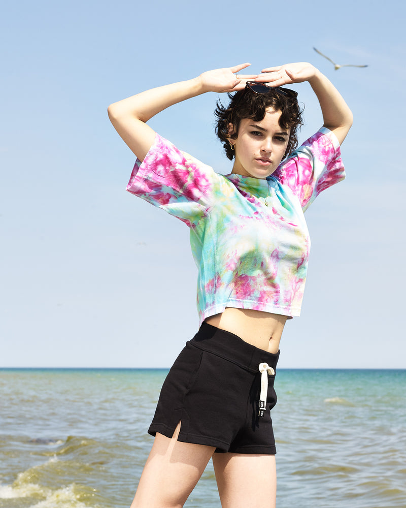 SHORT SHORTS