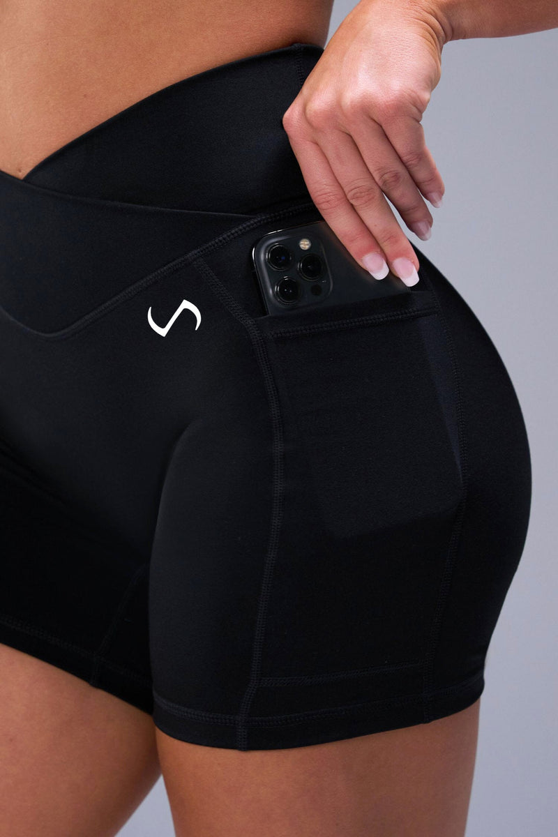 Tempo Side Pocket Shorts