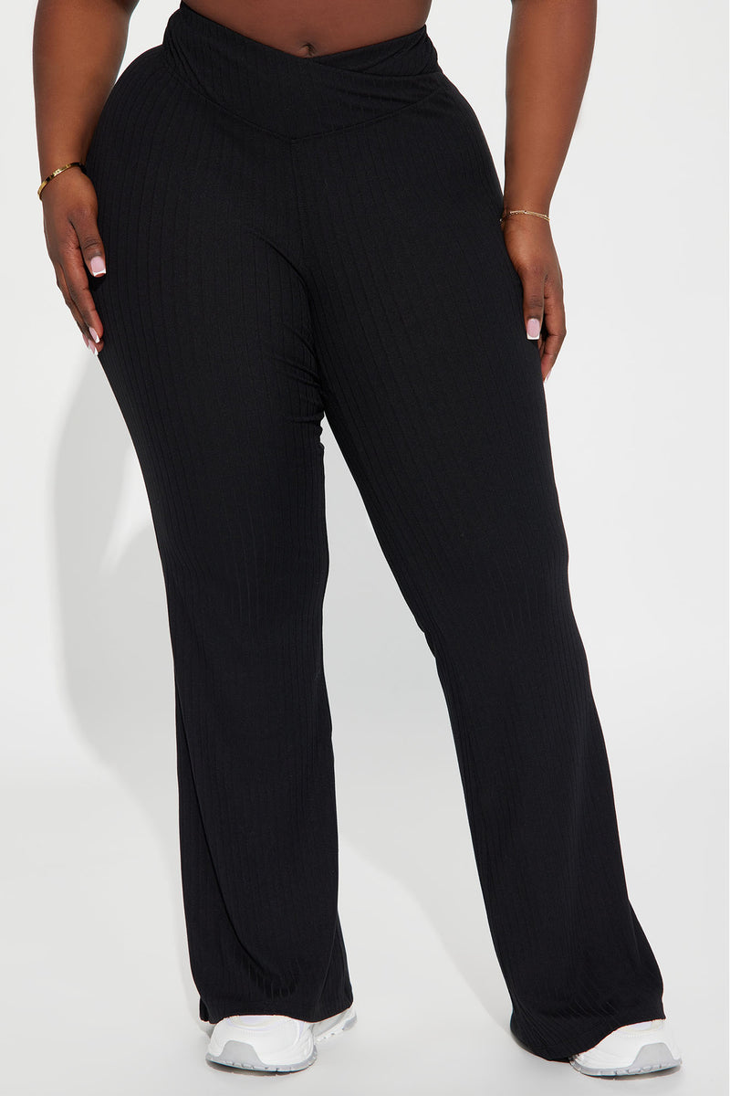 Opposites Attract Ribbed Flare Pant - Black