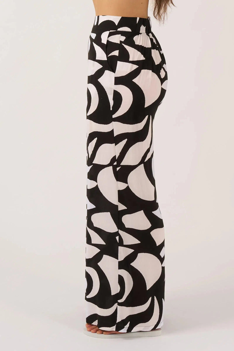 Sustainable Viscose Wide Leg Pant With Pockets - Black Geo Waves