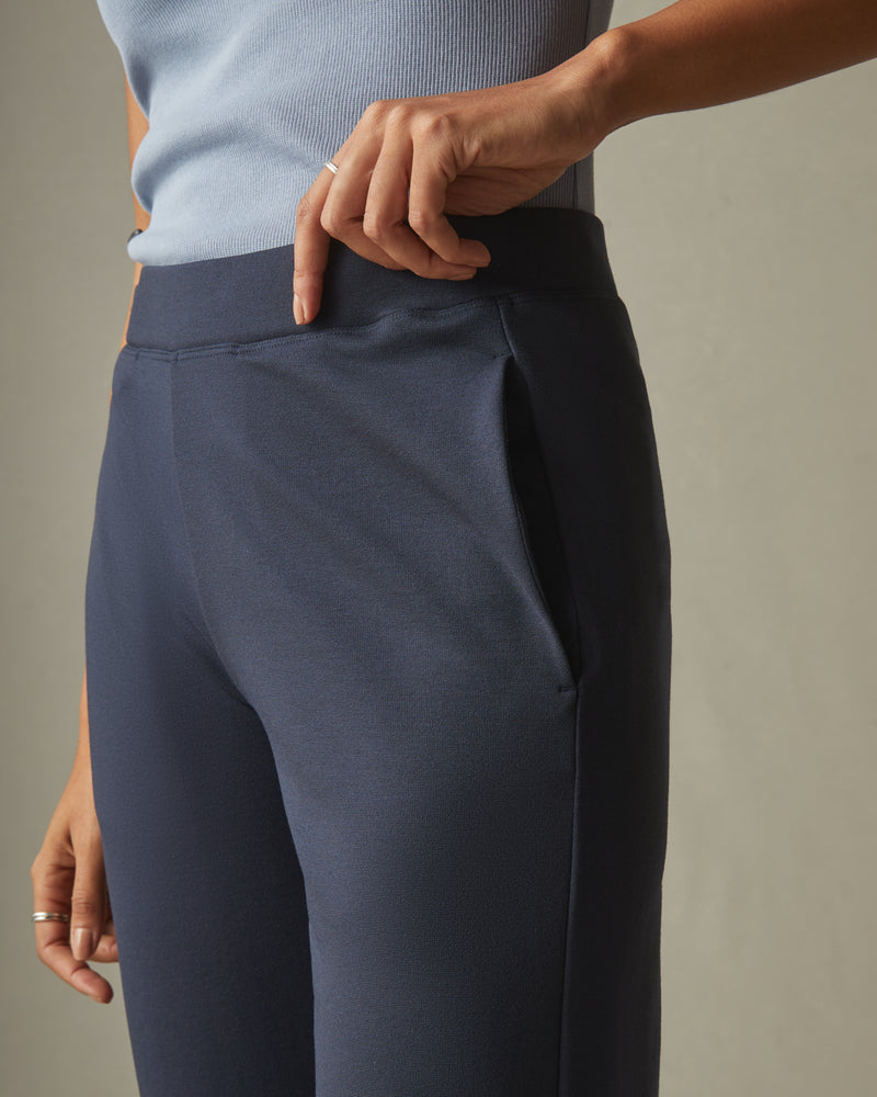 Women's Ponte Straight Pant - Heritage Navy