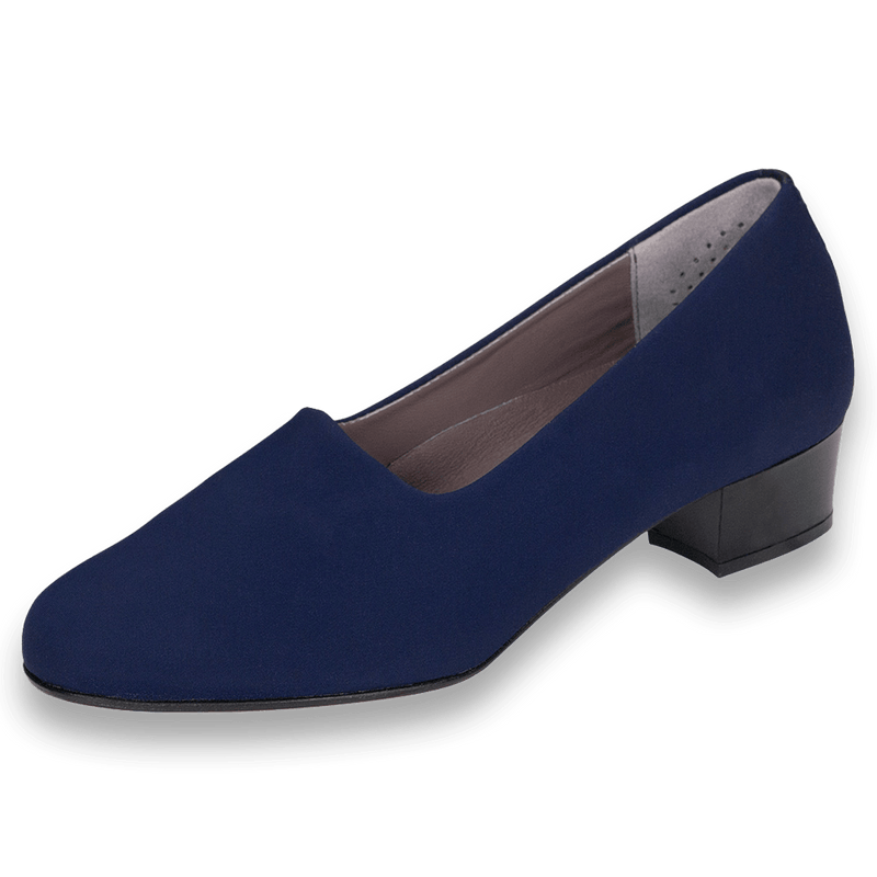 Lucia Navy