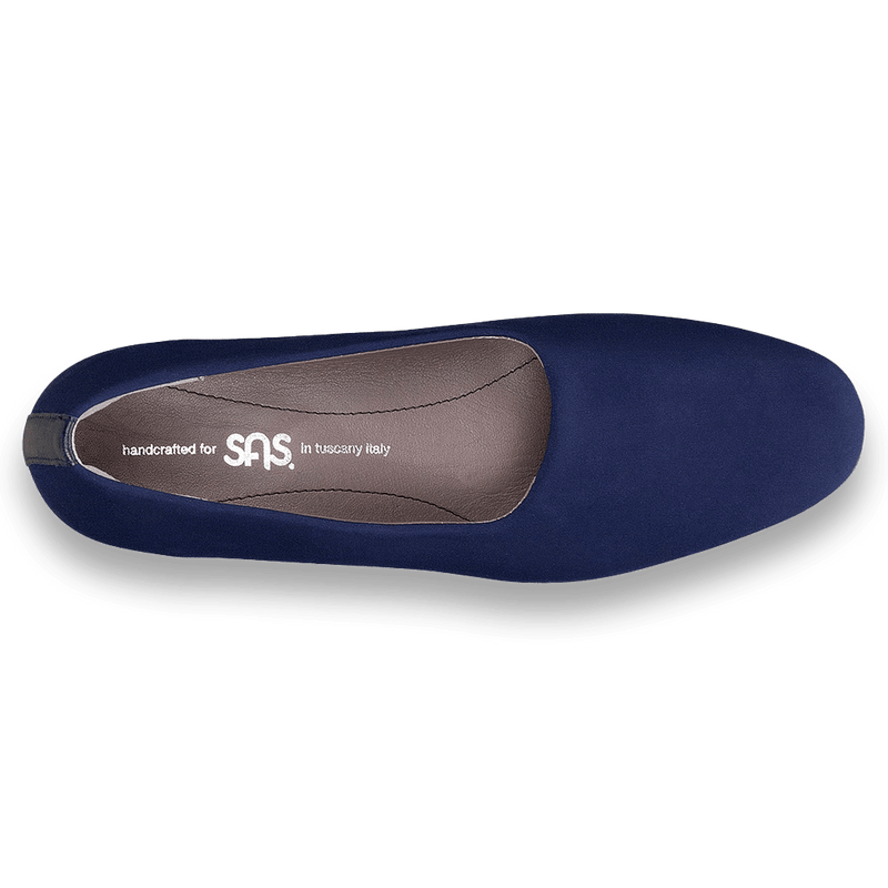 Lucia Navy