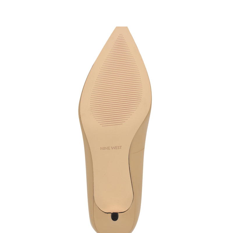 Avaite Cap Toe Pumps