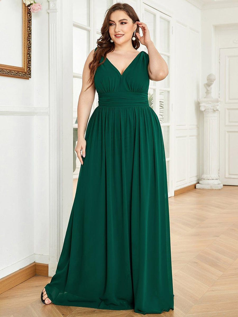pretty HUSH|Plus Size Sleeveless V-Neck Chiffon Maxi Bridesmaid Dress